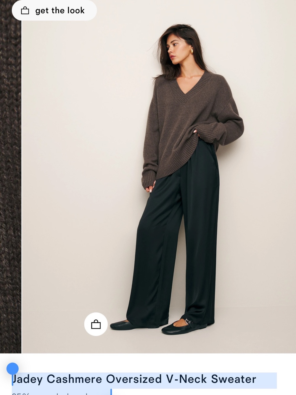 Reformation Jadey Cashmere Oversized V-Neck Sweater
95% recycled cashmere